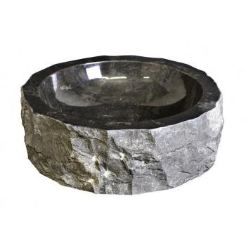 Kamenné umyvadlo z přírodního kamene, vnější strana hrubě opracovaná, průměr 47 cm