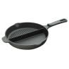 Litinová grilovací pánev s držadlem kulatá dělená - steakové mřížkování / hladká, 25 cm