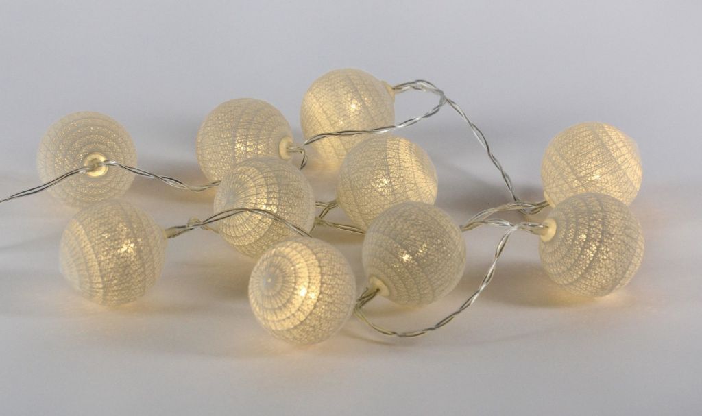Dekorativní svítící řetěz - "háčkované" koule, vnitřní, na baterie, 10 LED, 0,9 m