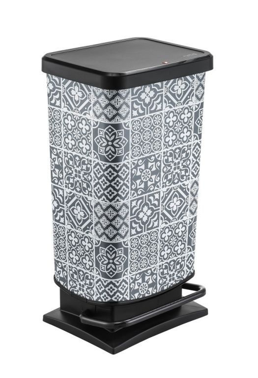 Designový větší odpadkový koš pedálový s rámečkem pro uchycení pytle na odpadky, ornamenty bílá / šedá / černá, 40 L